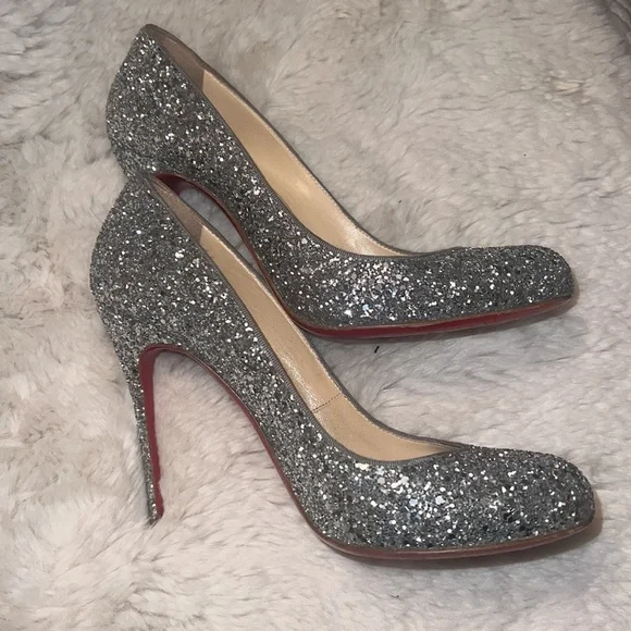 One of a kind Christian louboutin shoes! - Picture 3 of 6